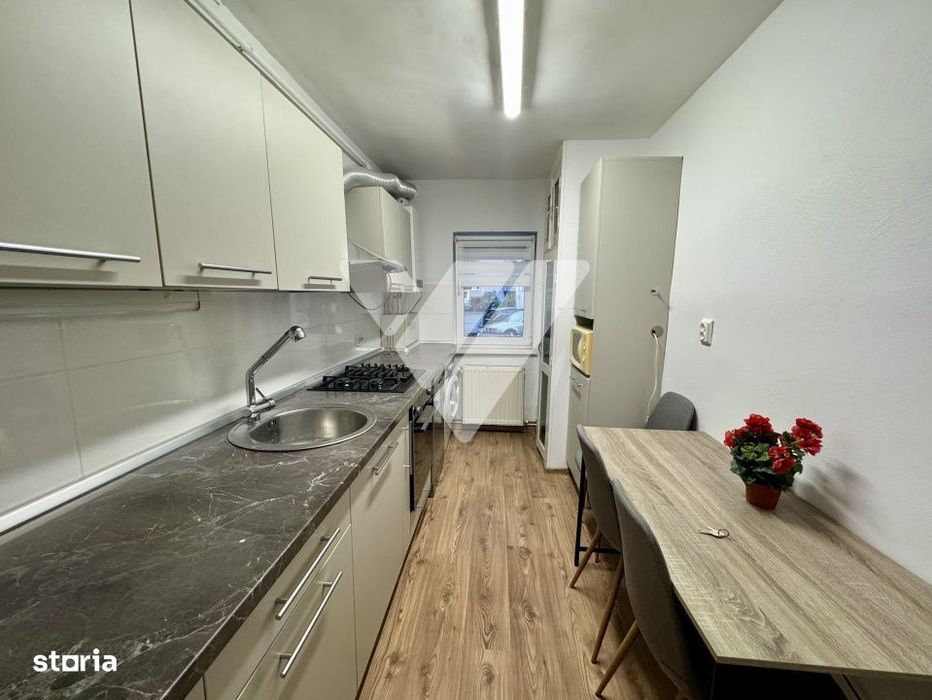Apartament 3 camere 2 bai mobilat 66 mp si pivnita - Terezian Sibiu