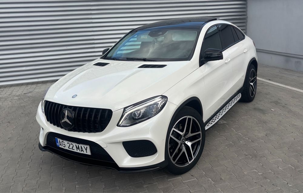 Mercedes-Benz GLE 350 d Coupe 4 Matic AMG -line + AAC + Panoramic