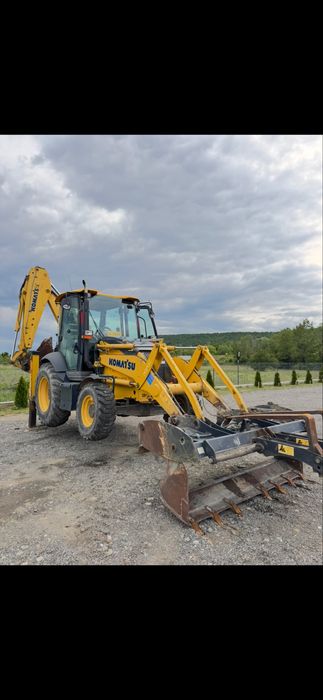 Buldoexcavator Komatsu wb93 r 2020