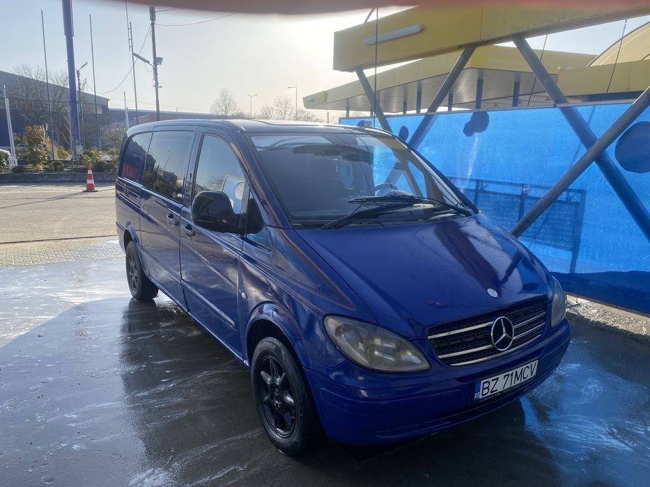 3300€ vand sau schimb mercedes vito 150 de cai