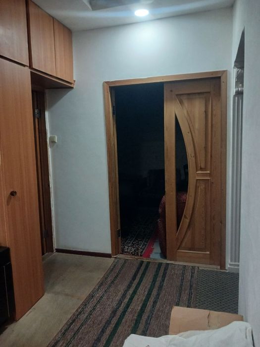 Продаётся А Югнакий 2 х  комнатная квартира  не торцевой 2 балкона 2на