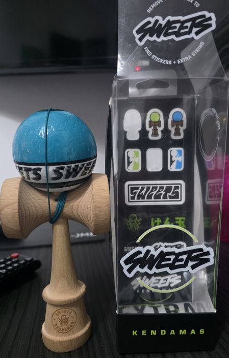 Sweets kendama starter