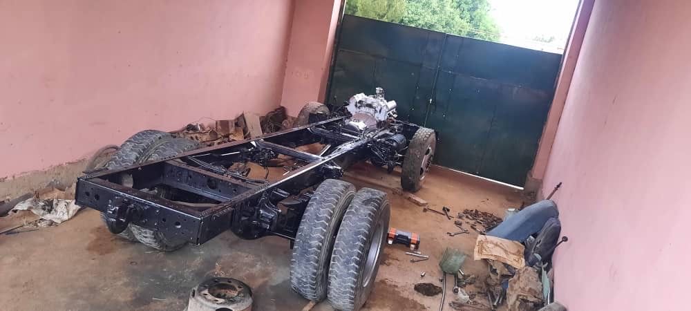 Zil130 bortavoy sirochna sotiladi