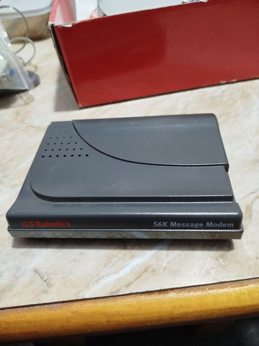 U.S.Robotics 56K новая. Не использовалась не раз.