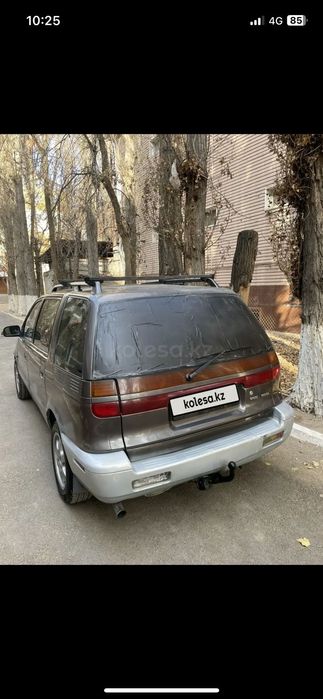 Митсубиси спец вагон