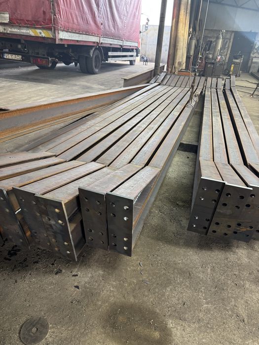 Vand structura metalica 10x30x4 metri.
