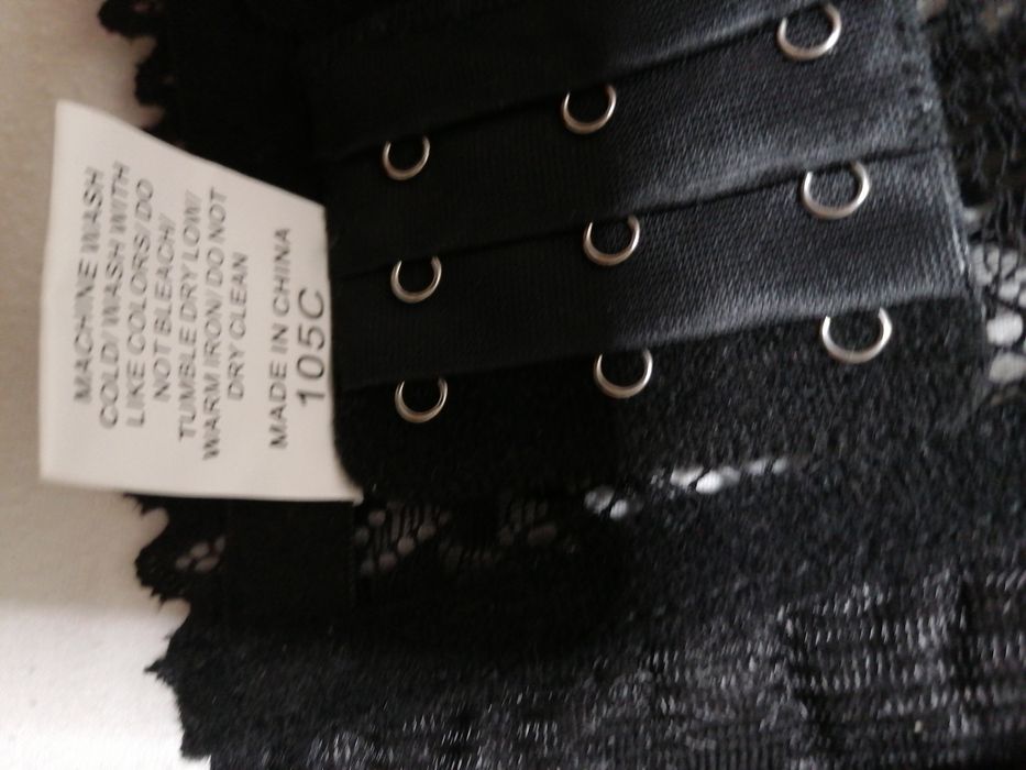 СУТИЕН разкошен голям размер