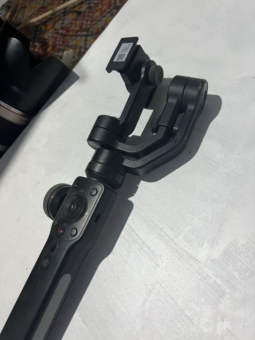 zhiyun 4 smoooth yangi xolati zor