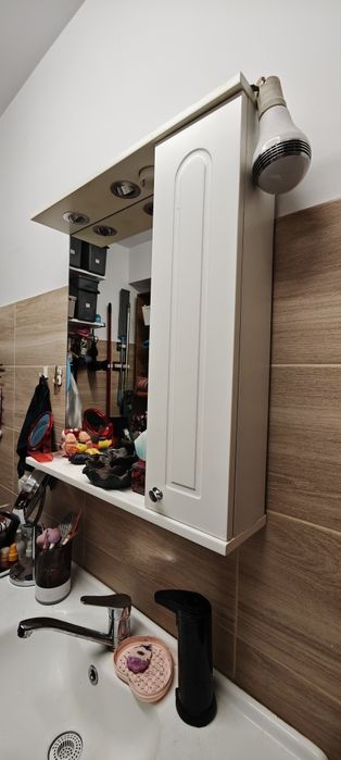 Set mobilier baie Lavoar + Baterie + Baza + Oglinda