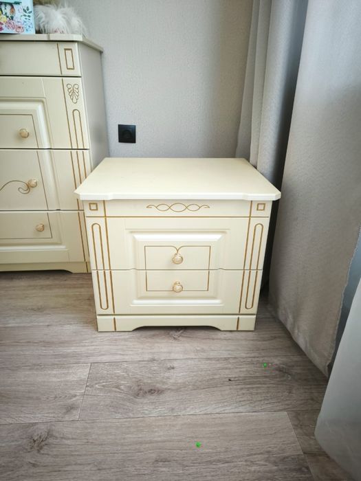 Спальный гарнитур