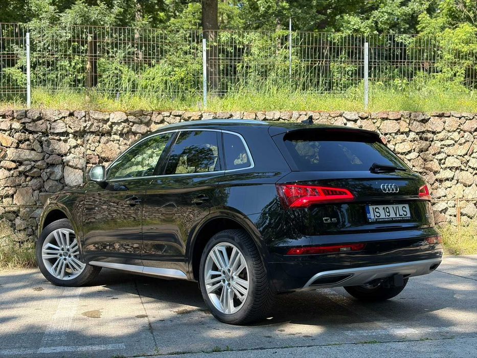 Audi Q5 2.0 Quattro/Panoramic/Bang & Olufsen/Bord digital