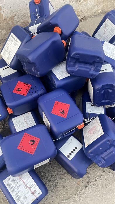 Канистры цветные