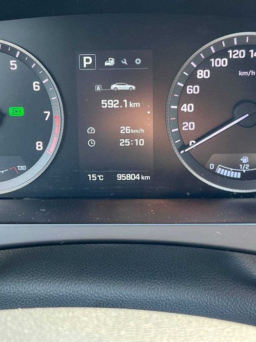 Hyundai Sonata 2016-17г. своя