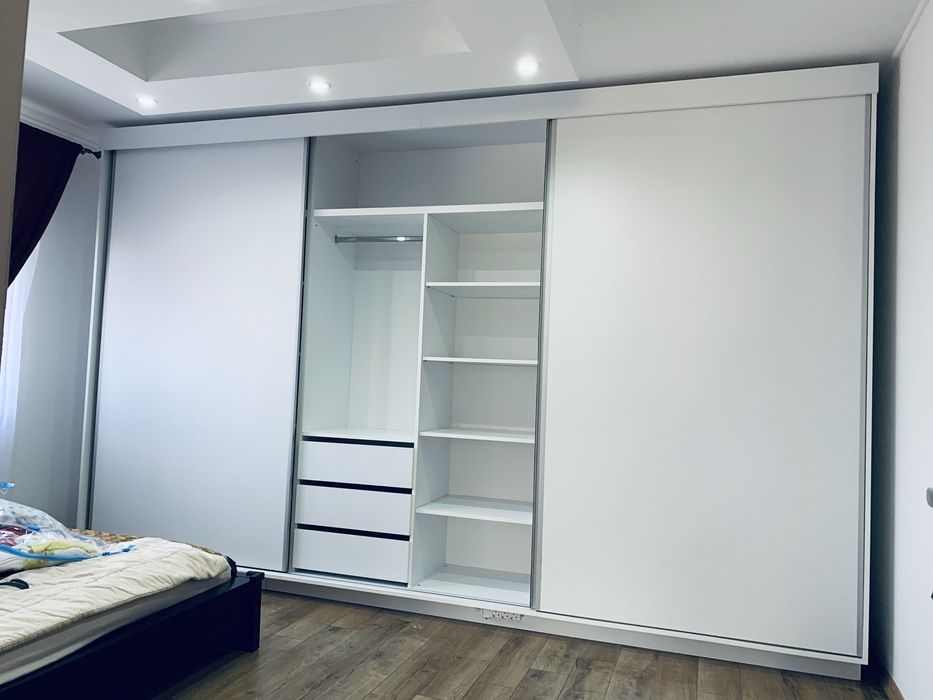 Mobila la comanda Timisoara Bucatarie Living Dressing Baie Dormitor