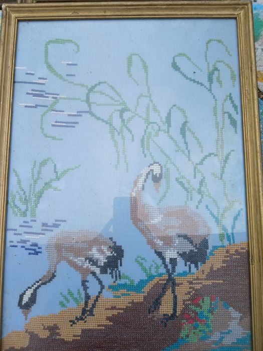 Стари гоблени  на 50 години сигурно може и повече 20 € ЗА брой