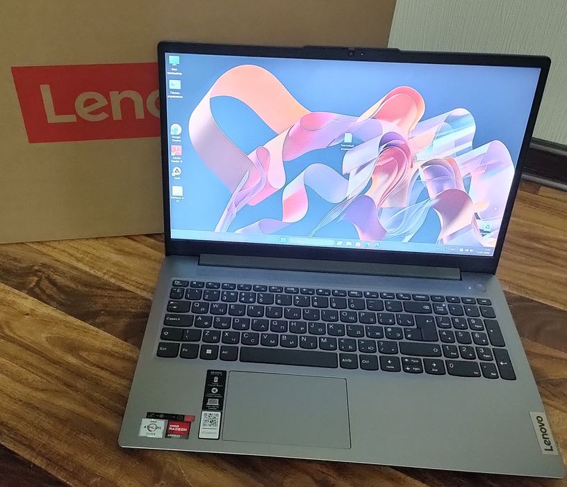 Lenovo.Amd Athlon 7120/512gb ssd/8gb ddr5/15.6" Экран.