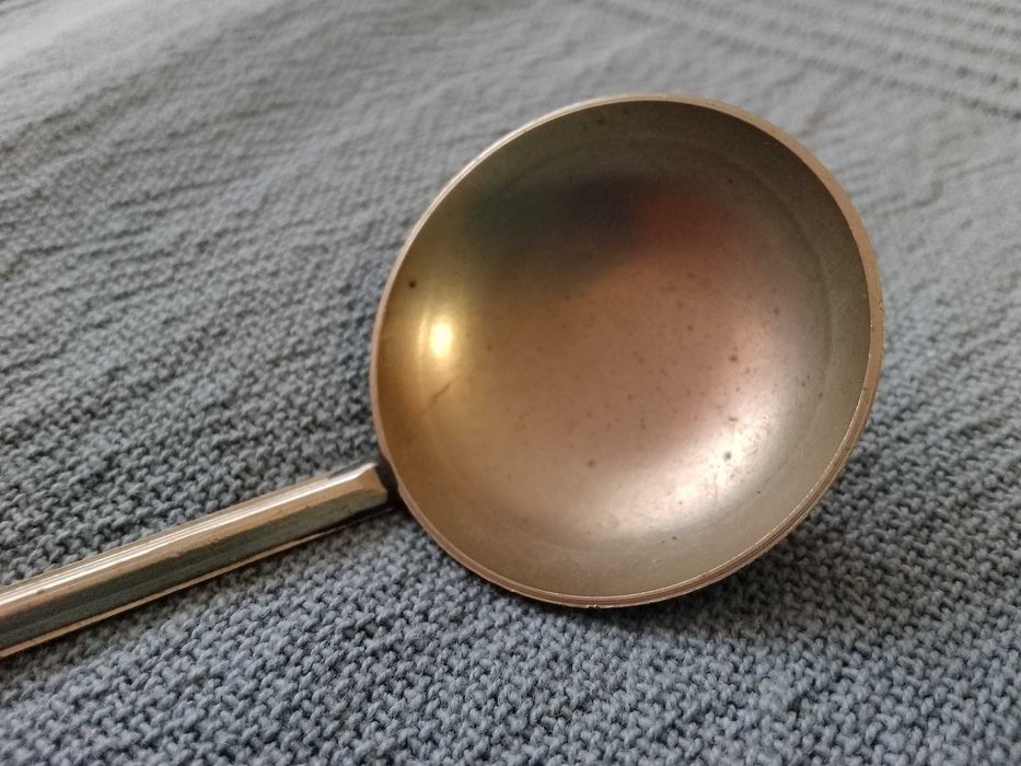 Старинна сребриста  лъжица