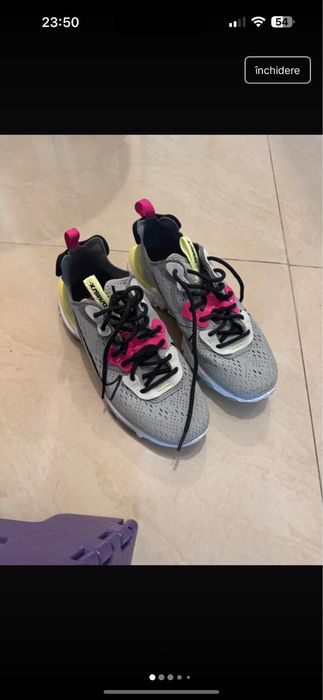 Adidasi Nike React Vision