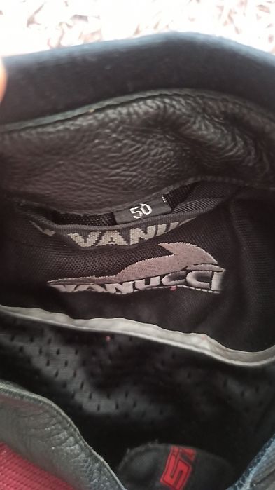 Vând costum moto Vanucci ST1