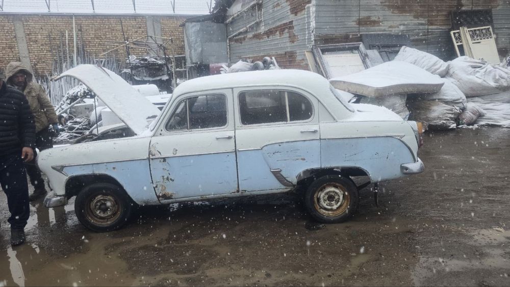 Maskvich orta holatda