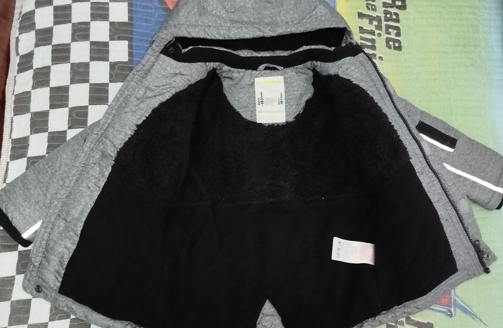 Куртки на мальчика