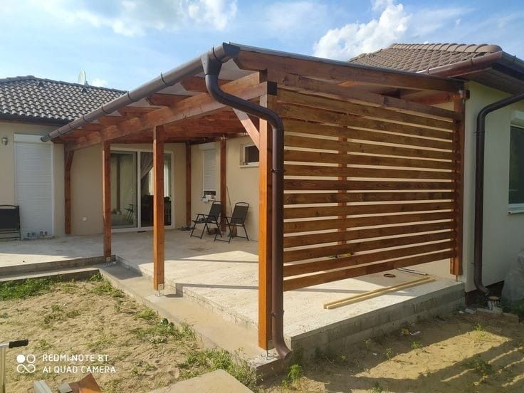 Terase, foișoare, magazii, pergole, căsuțe de gradina, magazii etc