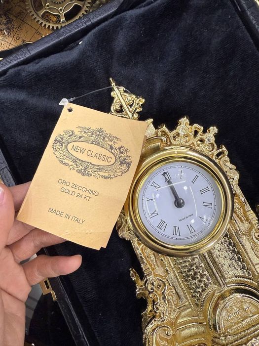 Итальянская настольные часы  покрытия золота
