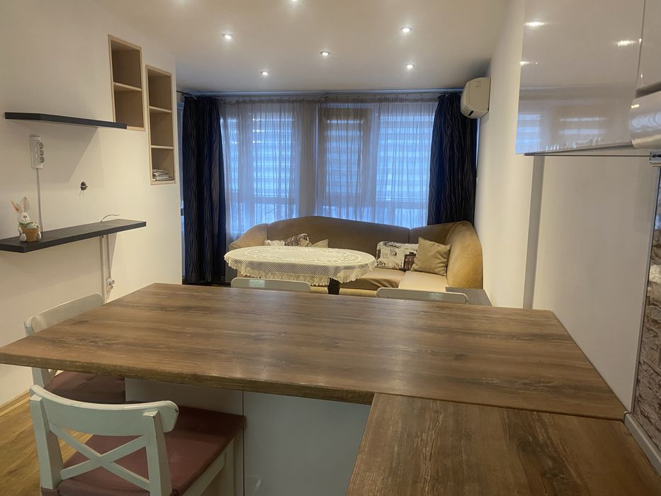 Продава се Двустаен апартамент в Варна, Цветен квартал - 64 кв.м за 2186 €/кв.м - Снимка #11