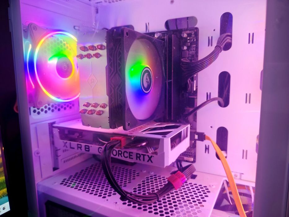 Rtx 4060/i5 12400F+280hz pixel monitor