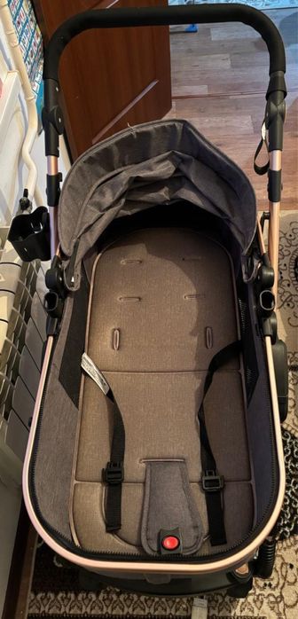 Продам коляску в хорошем состоянии