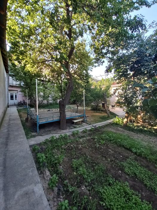 Mirzo-Ulug'bek tumani Oltin-tepa qizil suv ko‘cha 6.95-sot fasad:16-m