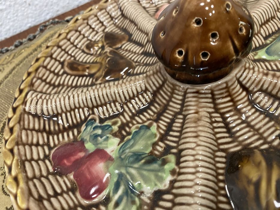 Немски поднос за ядки от порцелан