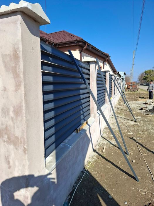 Construim garduri și porți