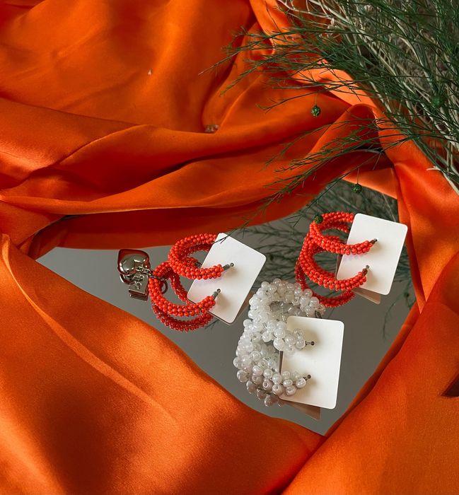 Ръчна изработка на мънистени обеци