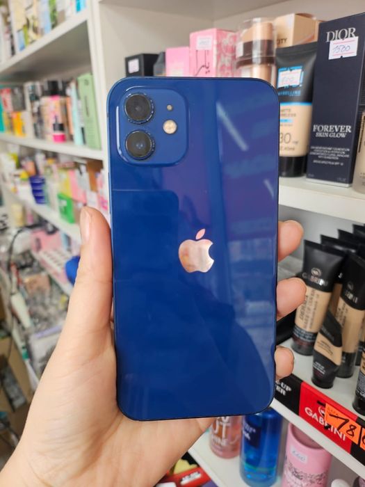 Айфон 12 128гб……