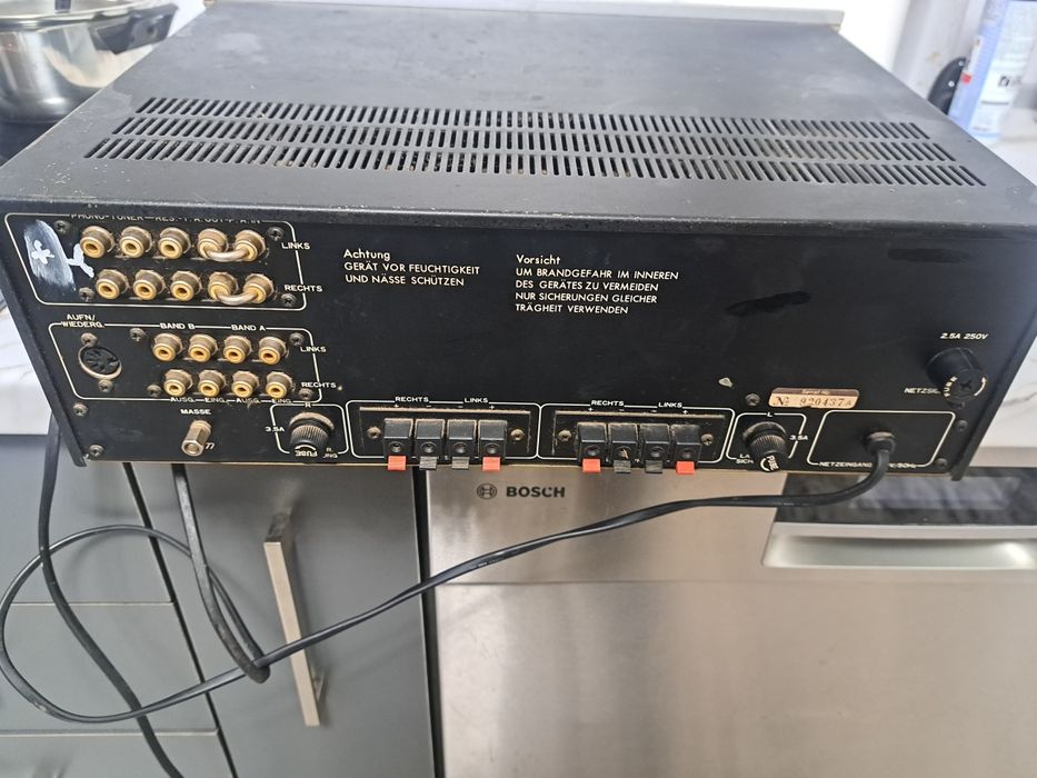 Мusic hall hi fi усилвател