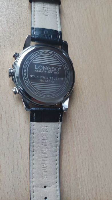 Маркови китайски часовници Guanqin и Longbo