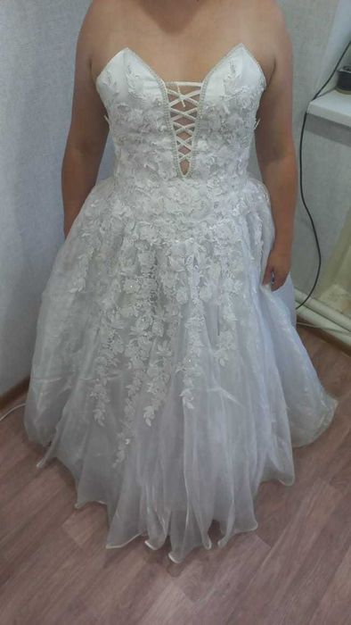 Продаю свадебное платье