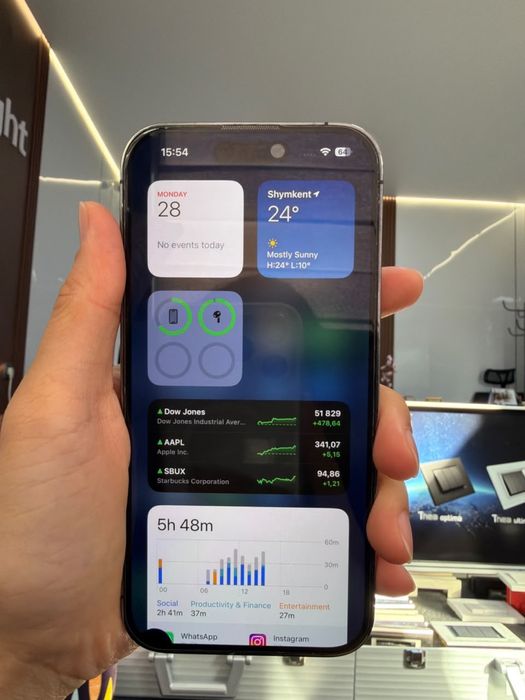 Продам iPhone 15 Pro 128 ГБ