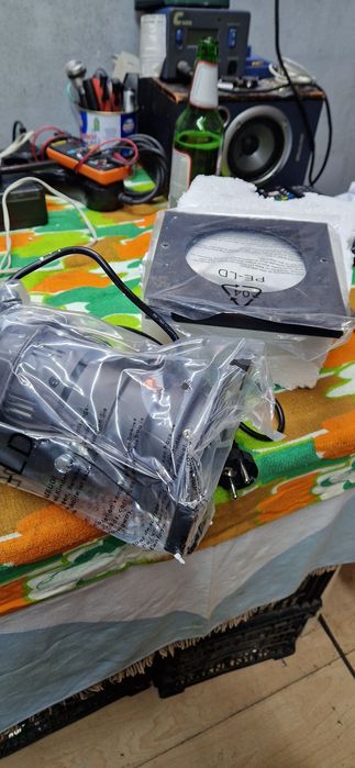 Proiector Showtec cdm par 35 negru