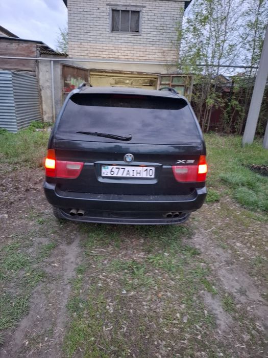 Бмв х5 е53 4.4л машина