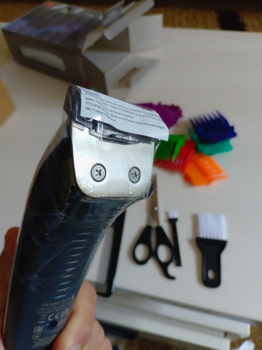 Mașină de tuns remington