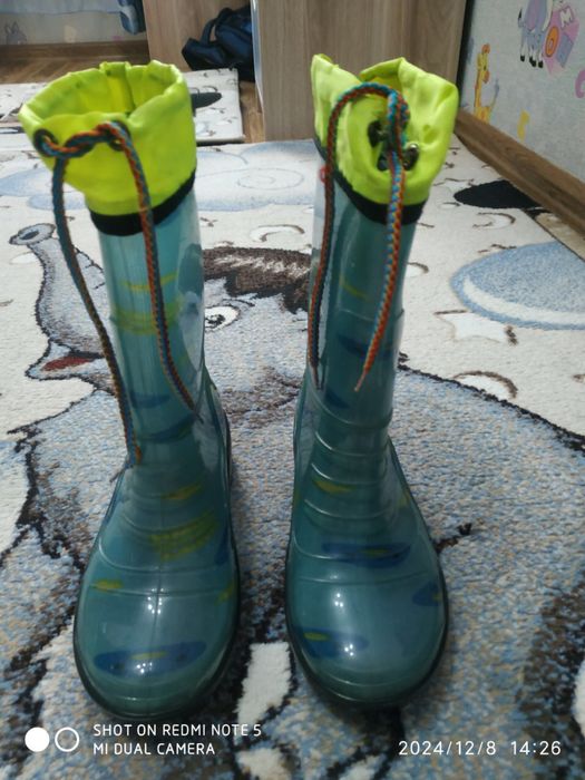 Резиновые сапоги утепленные
