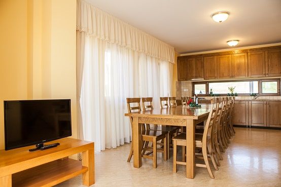 Cabana la munte cu ciubar