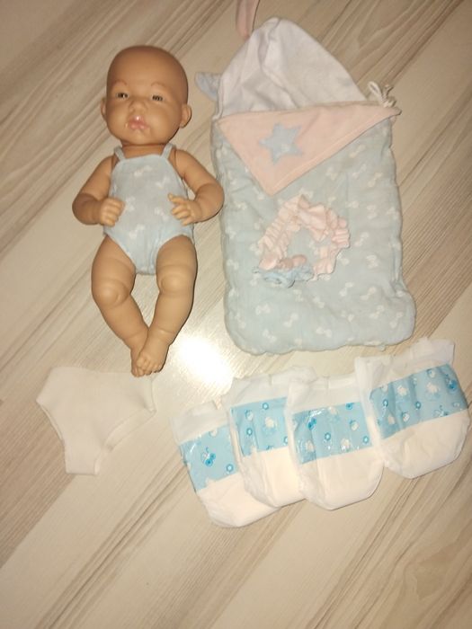 Papusa in stare buna