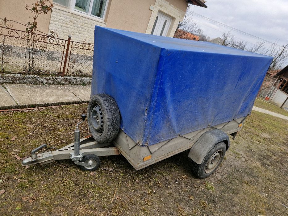 Inchiriez remorca 750 kg