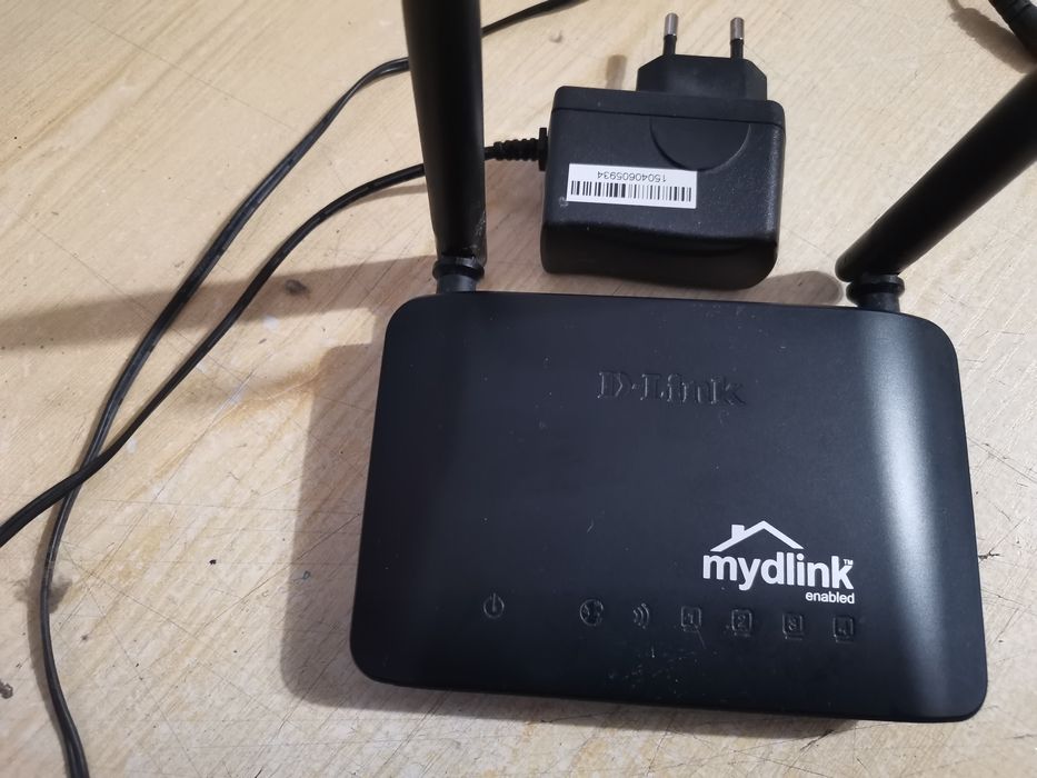 Рутер D-Link DIR-605L