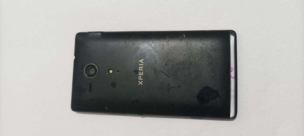 SONY XPERIA C5303, Redmi3, Nokia820.1.