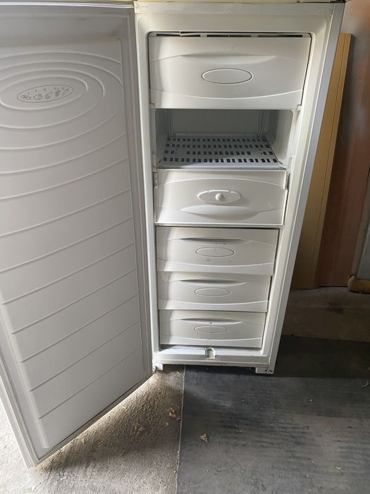 Продам морозильник nord