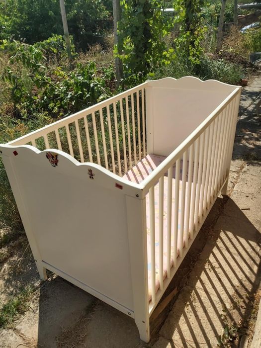 Детска дървена кошара